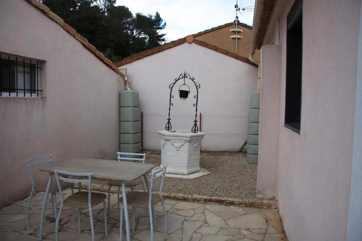 Maison Avec Piscine Au Calme La Roquebrussanne 0*,